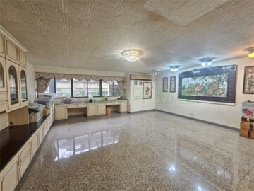 芳鄰大廈待售房屋