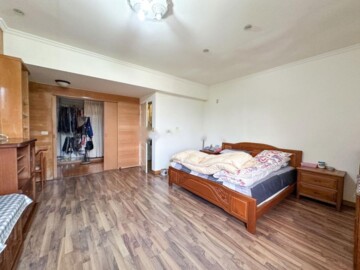 天星國家別墅待售房屋