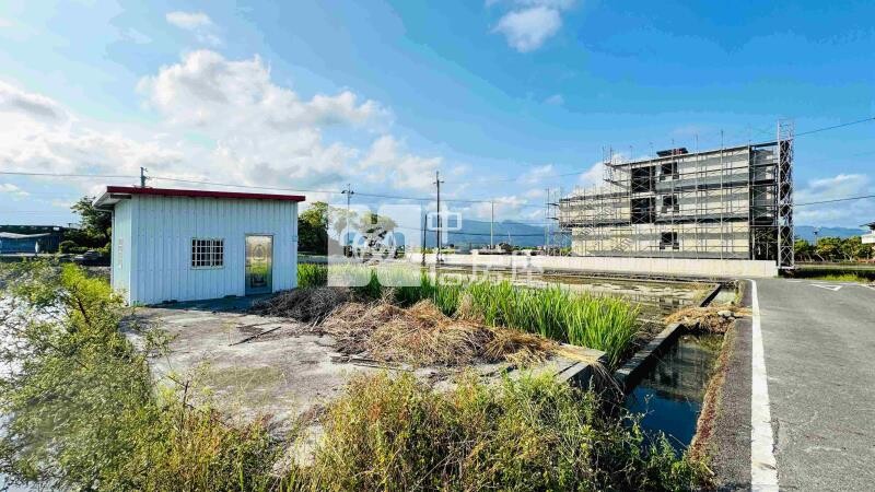 壯圍近交流道三面路資材室