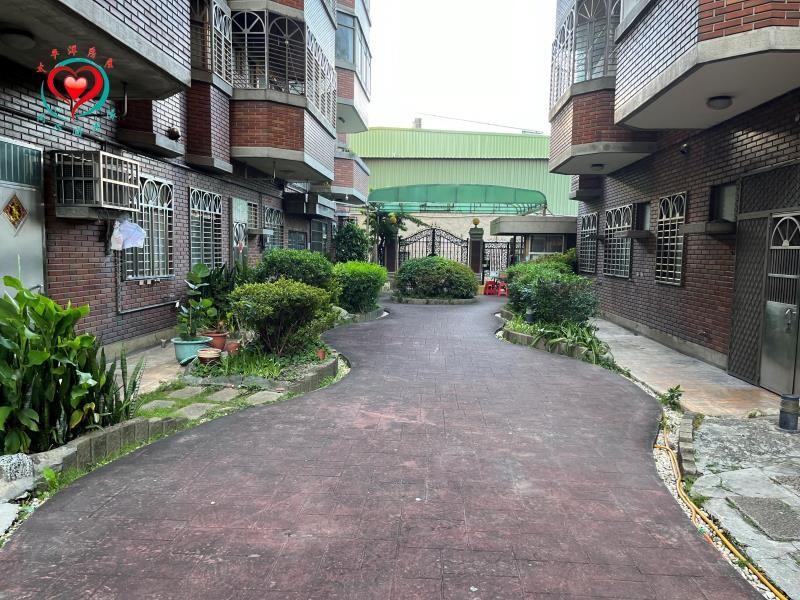 鶯歌尖山路華廈3+1