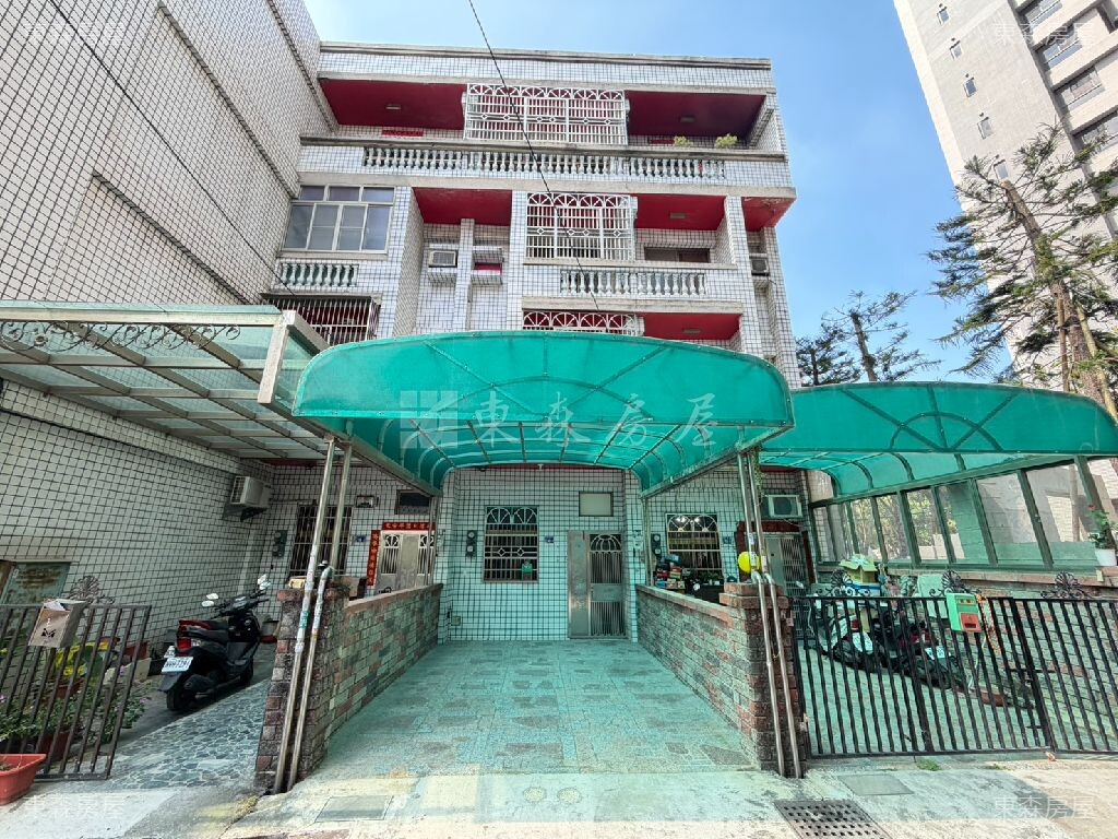 泰和車庫透天~正4樓6大房