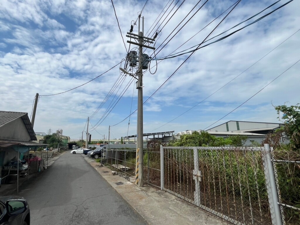 【航太園區】旁臨路大面寬農地_近國10
