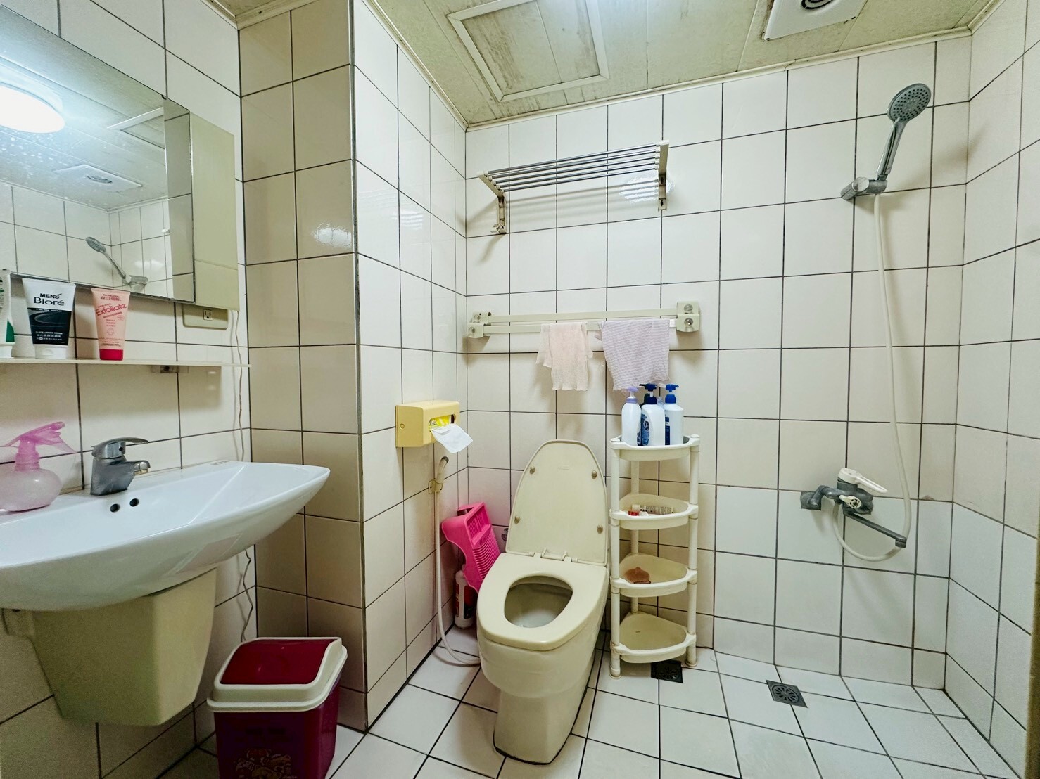 樂屋_台中市南屯區凱撒風景園邸待售房屋 台中市南屯區凱撒風景園邸待售房屋