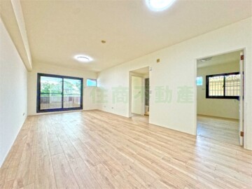 樂屋_公園一族待售房屋 公園一族待售房屋