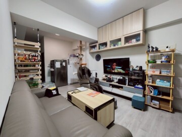 湖畔寶石捷待售房屋