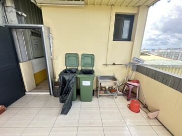 近大灣交流道10坪電梯採光套房（可半年與貓） - Image 1