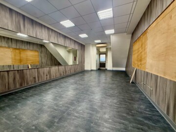 富族第一家待售房屋