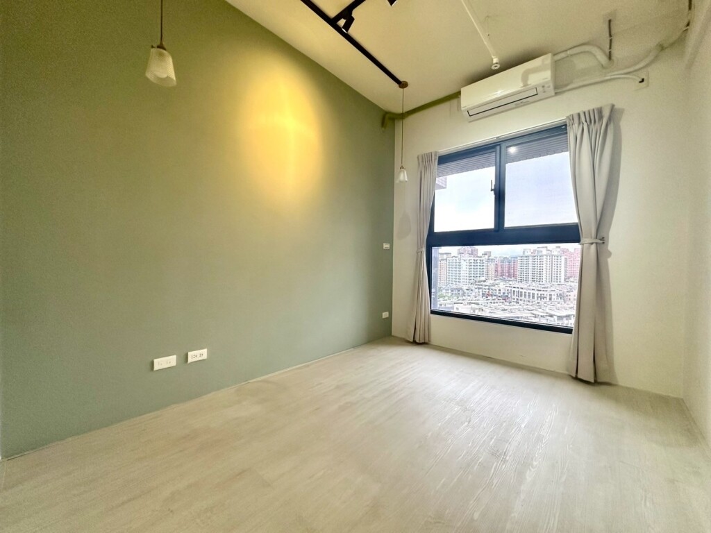 樂屋_高雄市仁武區太子雲極待售房屋 高雄市仁武區太子雲極待售房屋