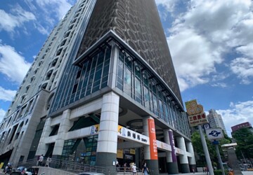 新巨蛋待售房屋