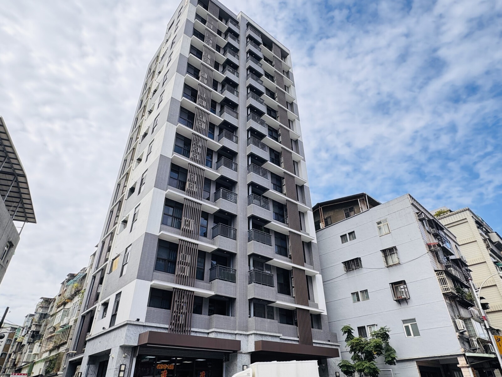 悠秀賞2房新廈/住商符店長