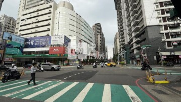 樂屋_雅典宮廷待售房屋 雅典宮廷待售房屋