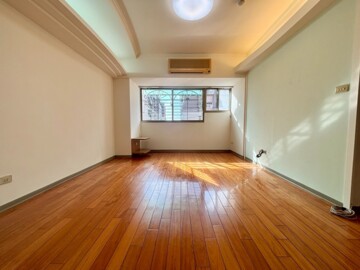 華南名人巷待售房屋