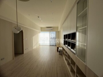 高鐵高級裝潢三房平車位 - Image 1