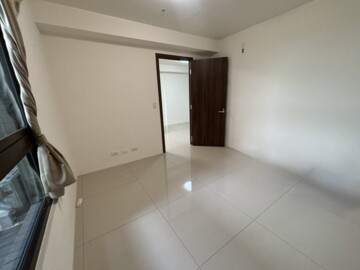 ❗️A7富宇上城面保護區3房車位❗️ - Image 1