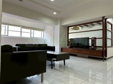 高雄市左營區榮德街 - Image 1