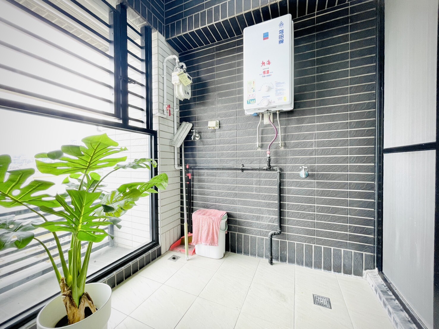 高雄市三民區城揚臻幸福待售房屋