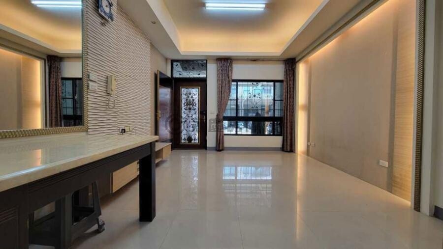 ⭐楠梓土庫商圈核心⭐美麗別莊⭐社區型傳統格局透天