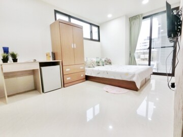 小資電梯✨租屋補助✅雙面採光✨陽台獨洗✨IG搶先看 - Image 1