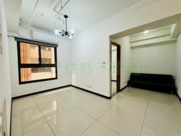 家悦家泰W站前待售房屋