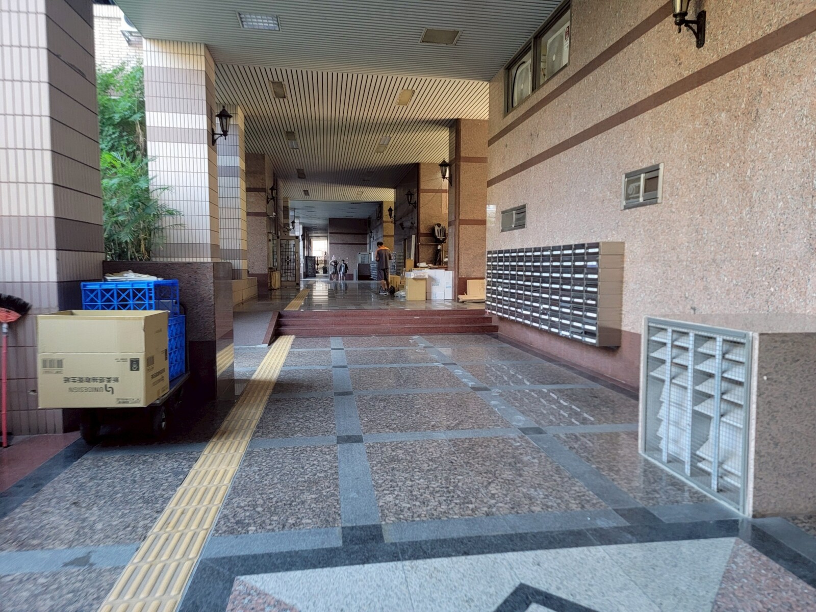 新北市中和區華泰椰城椰泉區待售房屋