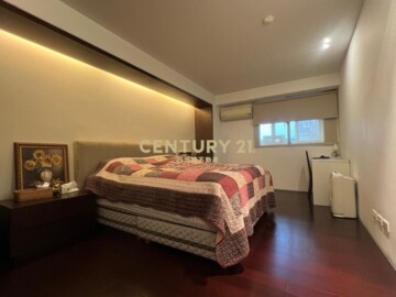 名人世界待售房屋