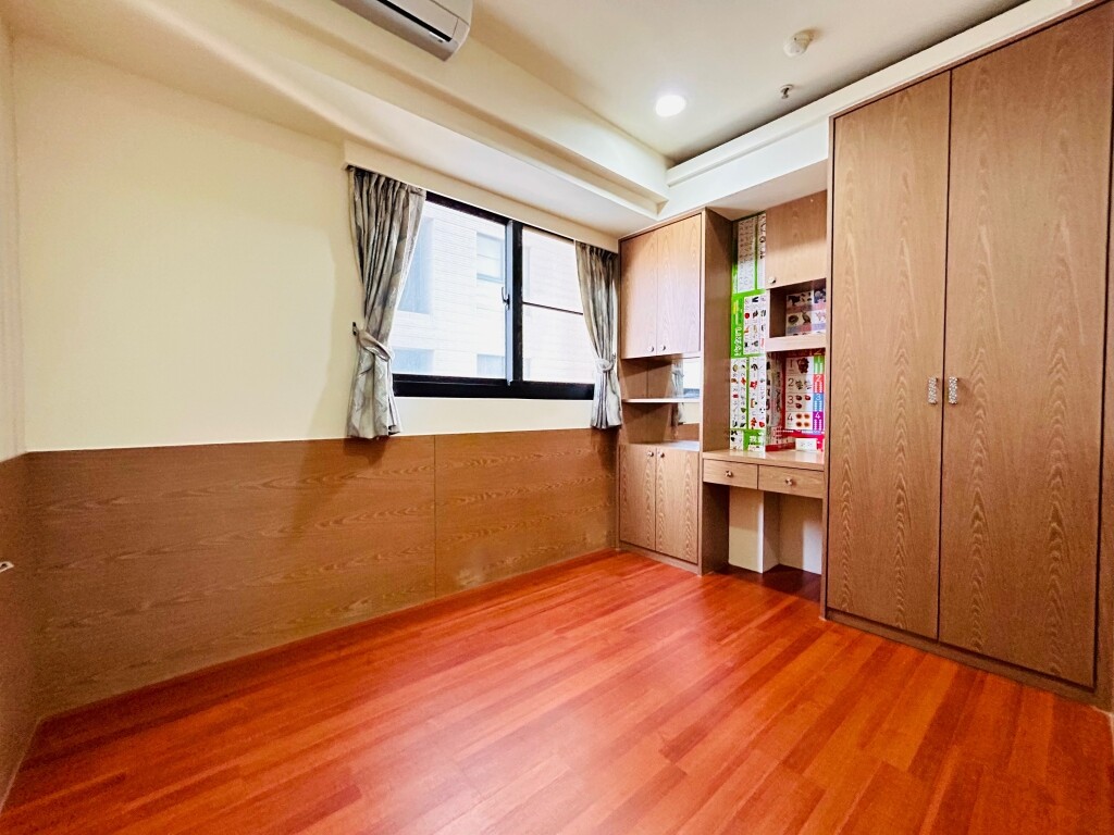 樂屋_高雄市楠梓區龍騰天御待售房屋 高雄市楠梓區龍騰天御待售房屋