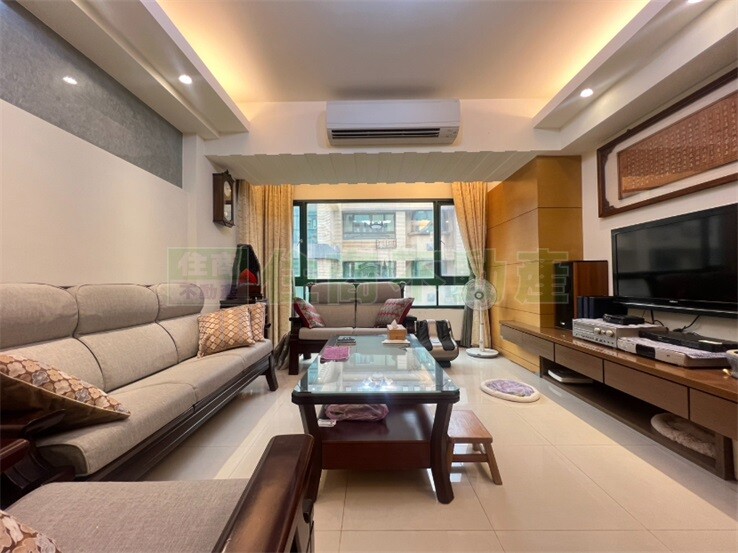 四季花園樓中樓露台戶