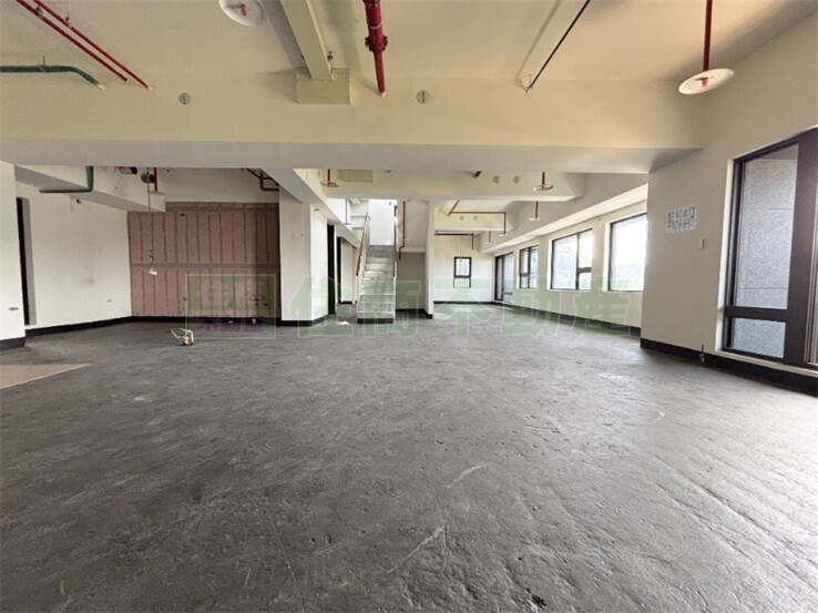 台北市士林區太子華威待售房屋