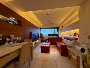 鳳凰花園待售房屋