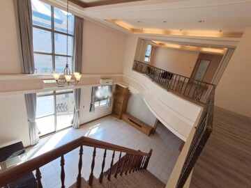 尖美東山河待售房屋