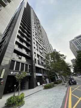 春宏遇見待售房屋