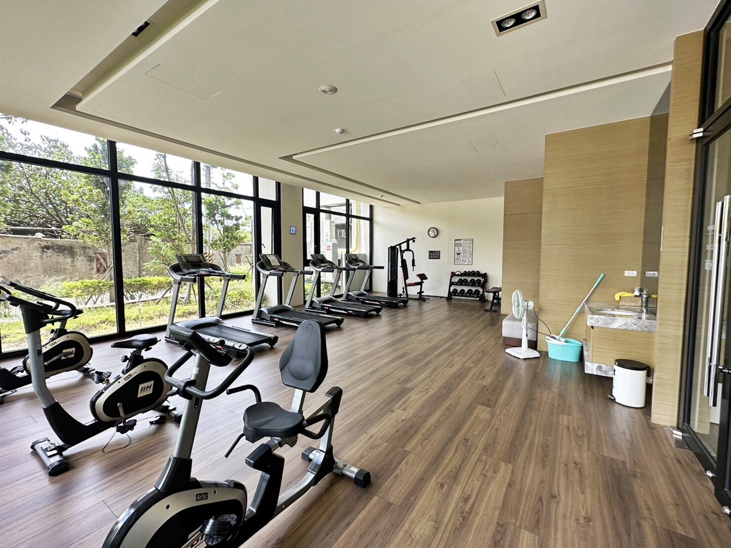 樂屋_新竹市北區春福HI INN待售房屋 新竹市北區春福HI INN待售房屋