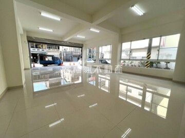 (租)玉井全新大面寬挑高店面 - Image 1