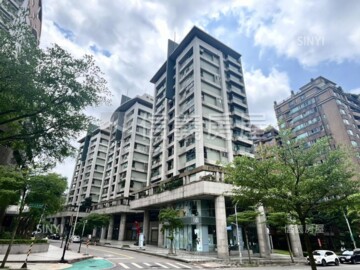 巴黎名門待售房屋