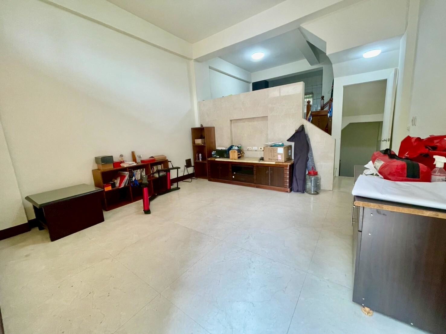 葉葉推薦💎專任地球村清幽美屋況自有地下室