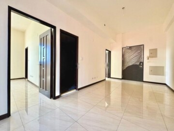 頂鋒龍山水精華待售房屋