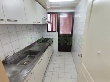 國陽青山鎮待售房屋