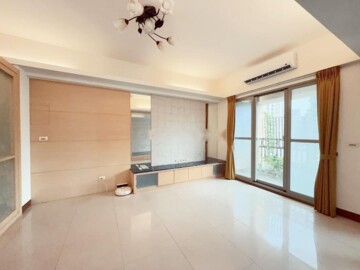 美術之星待售房屋