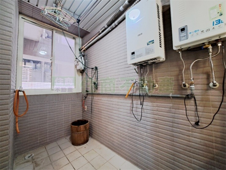 新北市淡水區海天(DEFG棟)待售房屋