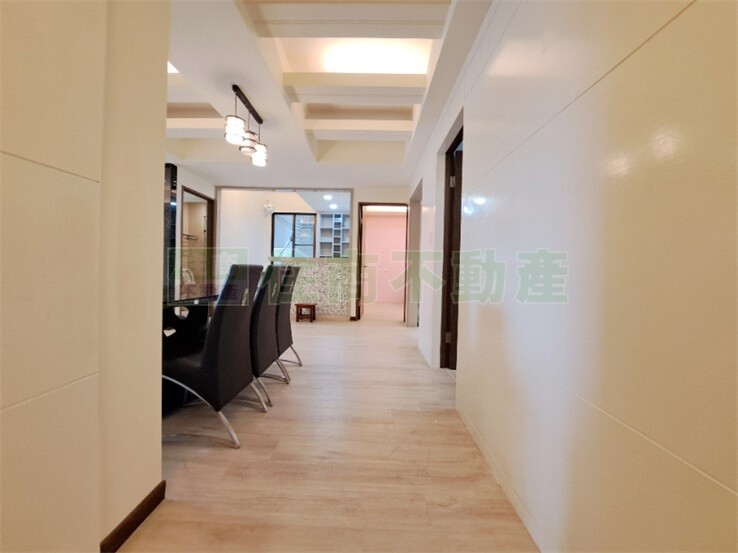 新北市淡水區海天(DEFG棟)待售房屋