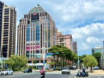 桃園經國路遠雄金融大樓-商辦 - Image 1