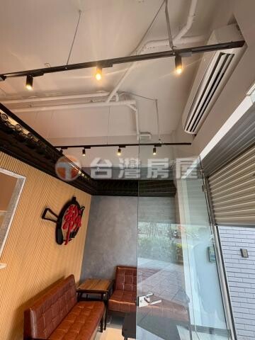 春城台北港待售房屋