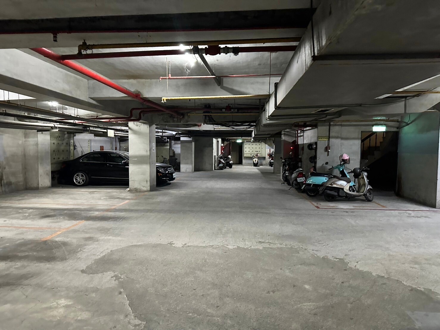 嘉義市西區巴黎大廈待售房屋