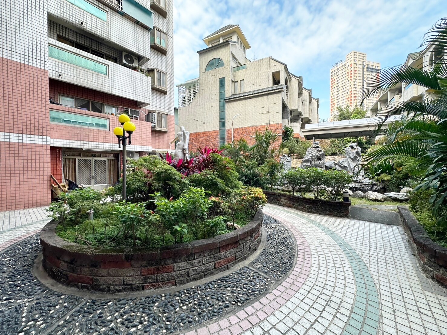 嘉義市西區巴黎大廈待售房屋
