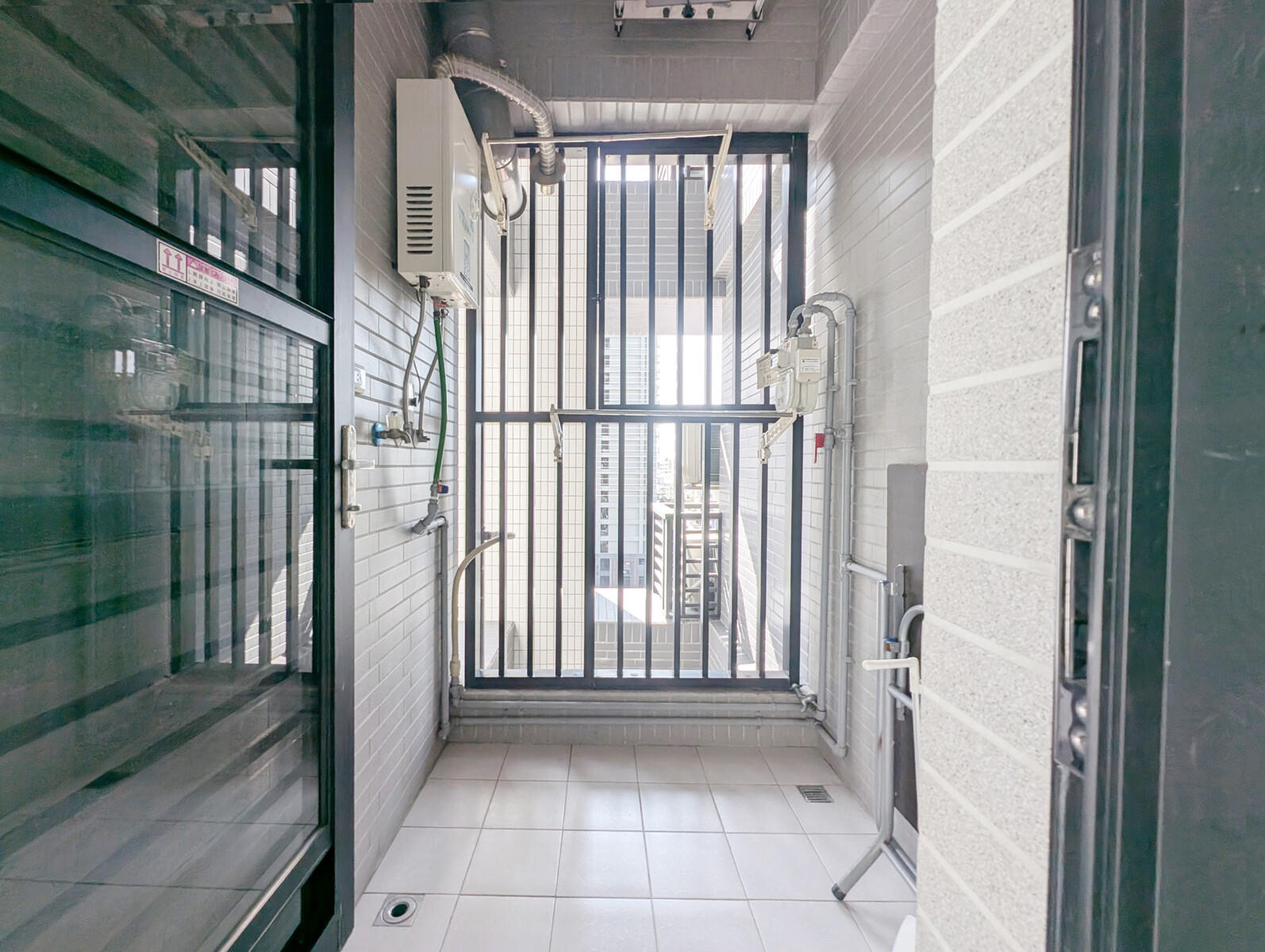 樂屋_高雄市左營區鑫巨蛋待售房屋 高雄市左營區鑫巨蛋待售房屋
