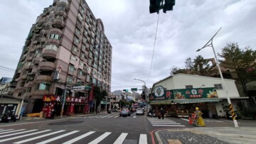 億林京都待售房屋