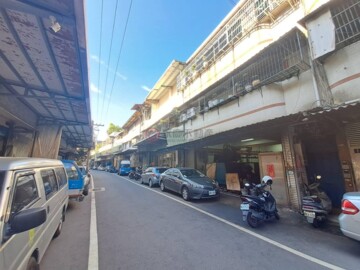 樹林透天廠房~有天車~適各種加工廠~門前好停車