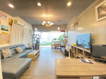 東方名仕待售房屋