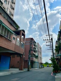 台南市永康區華廈1~3F 住商合一 - Image 1