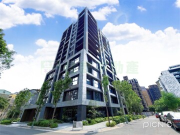 新美齊心岳待售房屋